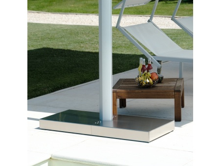 Maistra: the first retractable, tilting and height-adjustable canopy