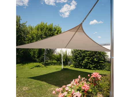 EZ Breez: The Only Patented Waterproof Shade Sail