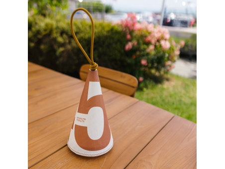 Cala Lamp: Nautical Design, Adjustable Light, 143 Hours of Autonomy