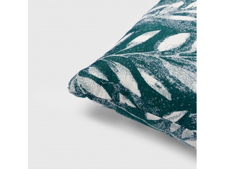 Marra: Waterproof Outdoor Pillow with Soft Padding | Maanta