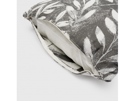 Marra: Waterproof Outdoor Pillow with Soft Padding | Maanta