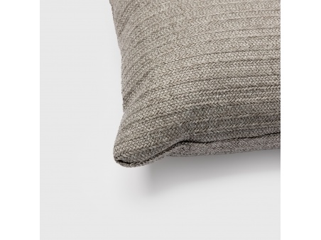 Marra: Waterproof Outdoor Pillow with Soft Padding | Maanta