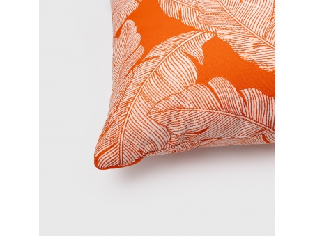 Marra: Waterproof Outdoor Pillow with Soft Padding | Maanta