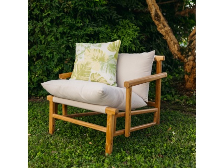 Marra: Waterproof Outdoor Pillow with Soft Padding | Maanta