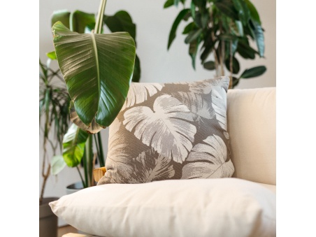 Marra: Waterproof Outdoor Pillow with Soft Padding | Maanta