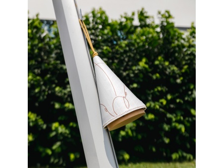 Cala Lamp: Nautical Design, Adjustable Light, 143 Hours of Autonomy