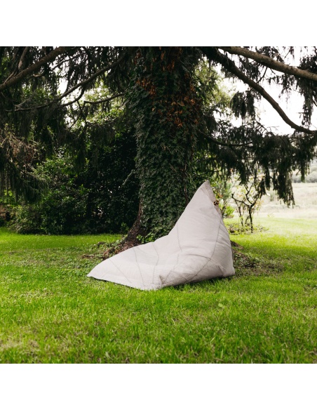Randa: the Unique Bean Bag with Radial Design for Outdoors and Indoors