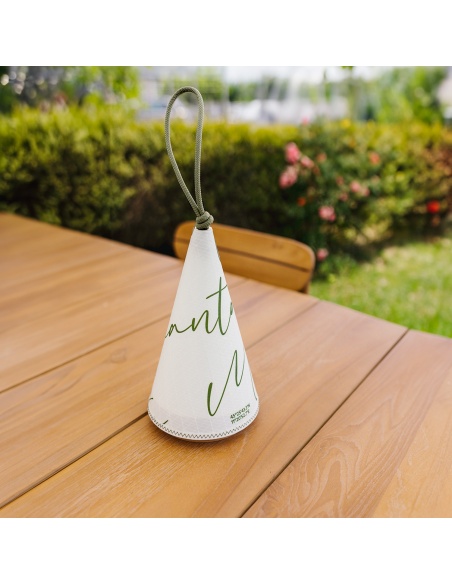 Cala Lamp: Nautical Design, Adjustable Light, 143 Hours of Autonomy