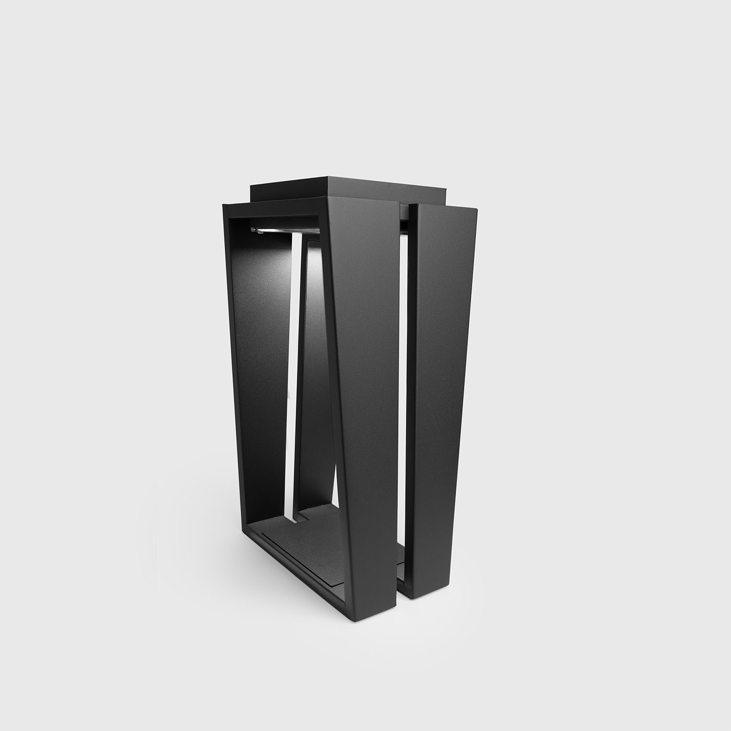 Solar ISOSS: Design Lamp - Discover the New Floor Spotlights 2