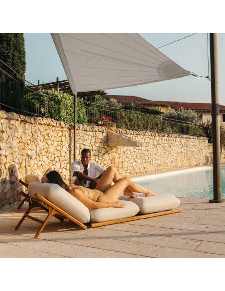 Zefira Motorised Roll-Up Shade Sail: Freedom Without Limits