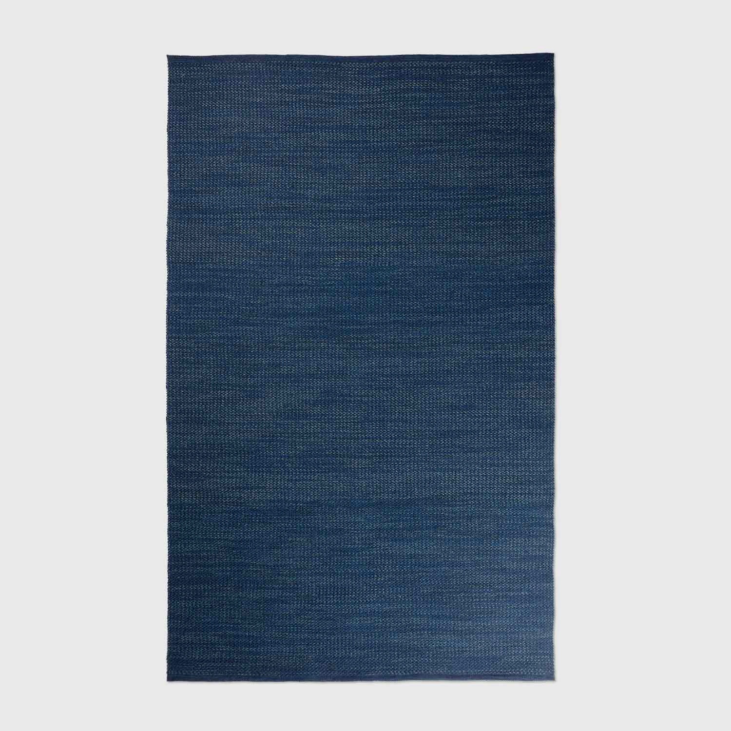 Tramelia: Handwoven Outdoor Rug 2