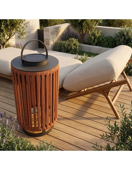 Marinea: Outdoor Lamp in Braided Rope