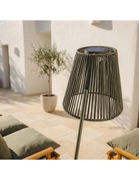Ropelle: Designer Solar Outdoor Lamp 160 cm