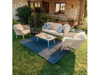 Tramelia: Handwoven Outdoor Rug